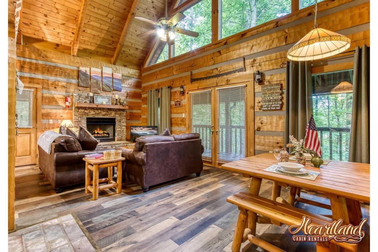 Cozy Mountain Hideaway Villa Gatlinburg Exterior foto